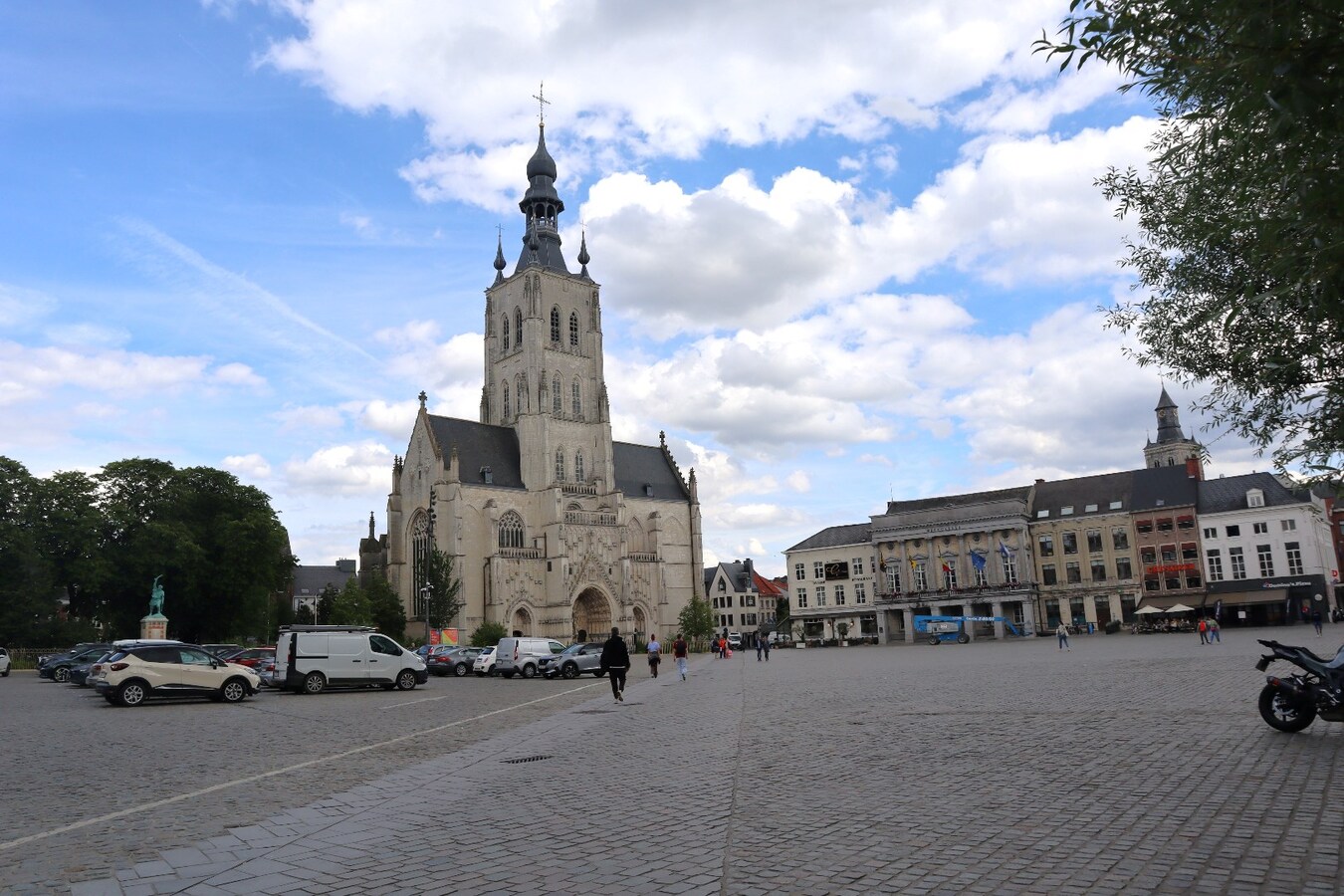 Handelspand op een toplocatie te Tienen 