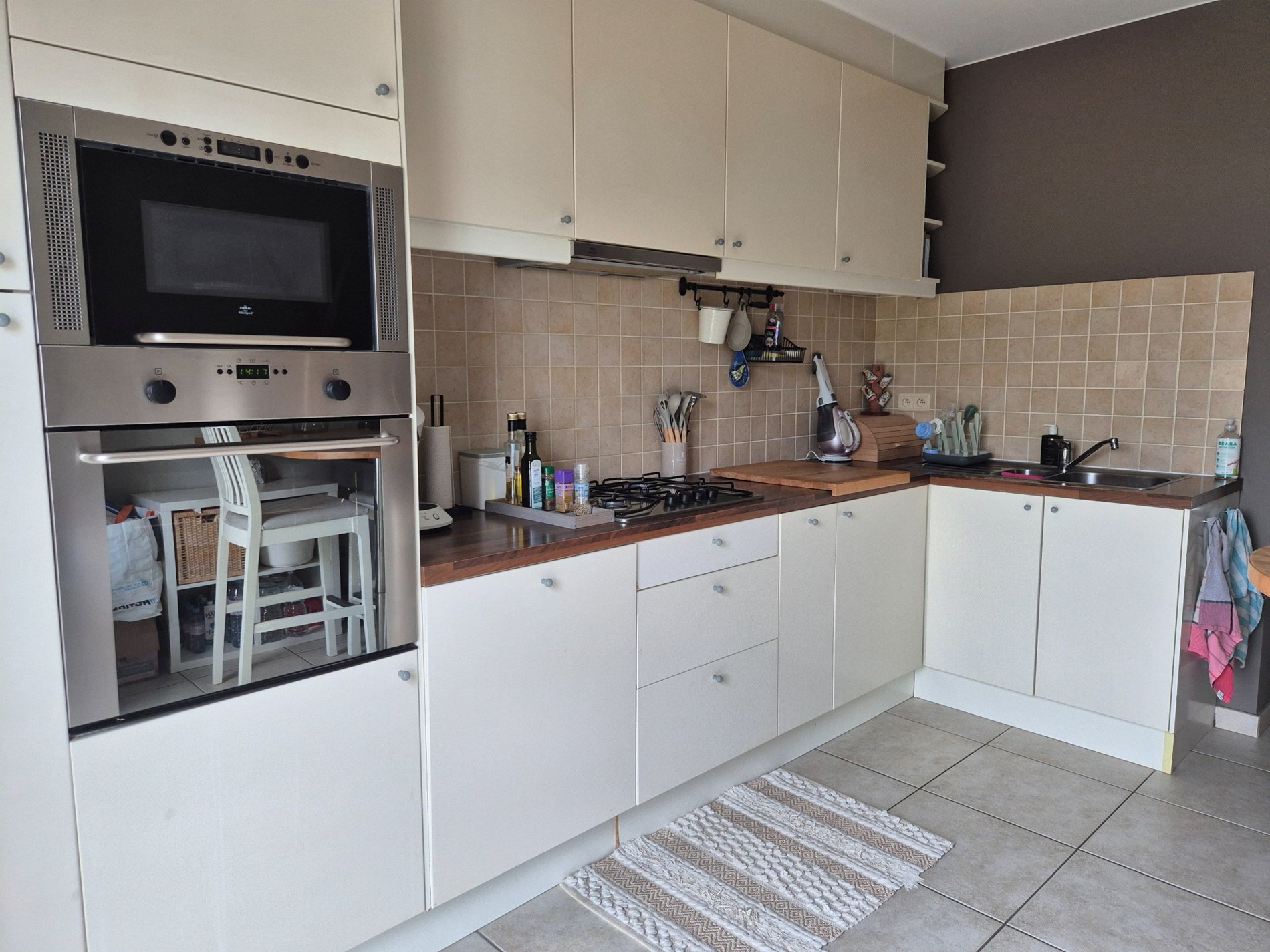 Duplex appartement met 2 slaapkamers en terras. 