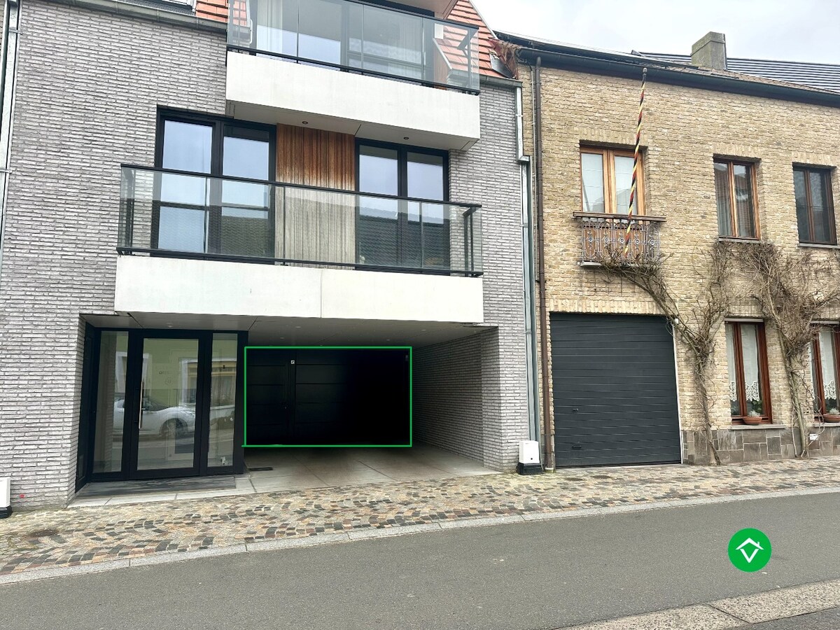 Overdekte autostandplaats te koop in Leffinge – Residentie Offshore 