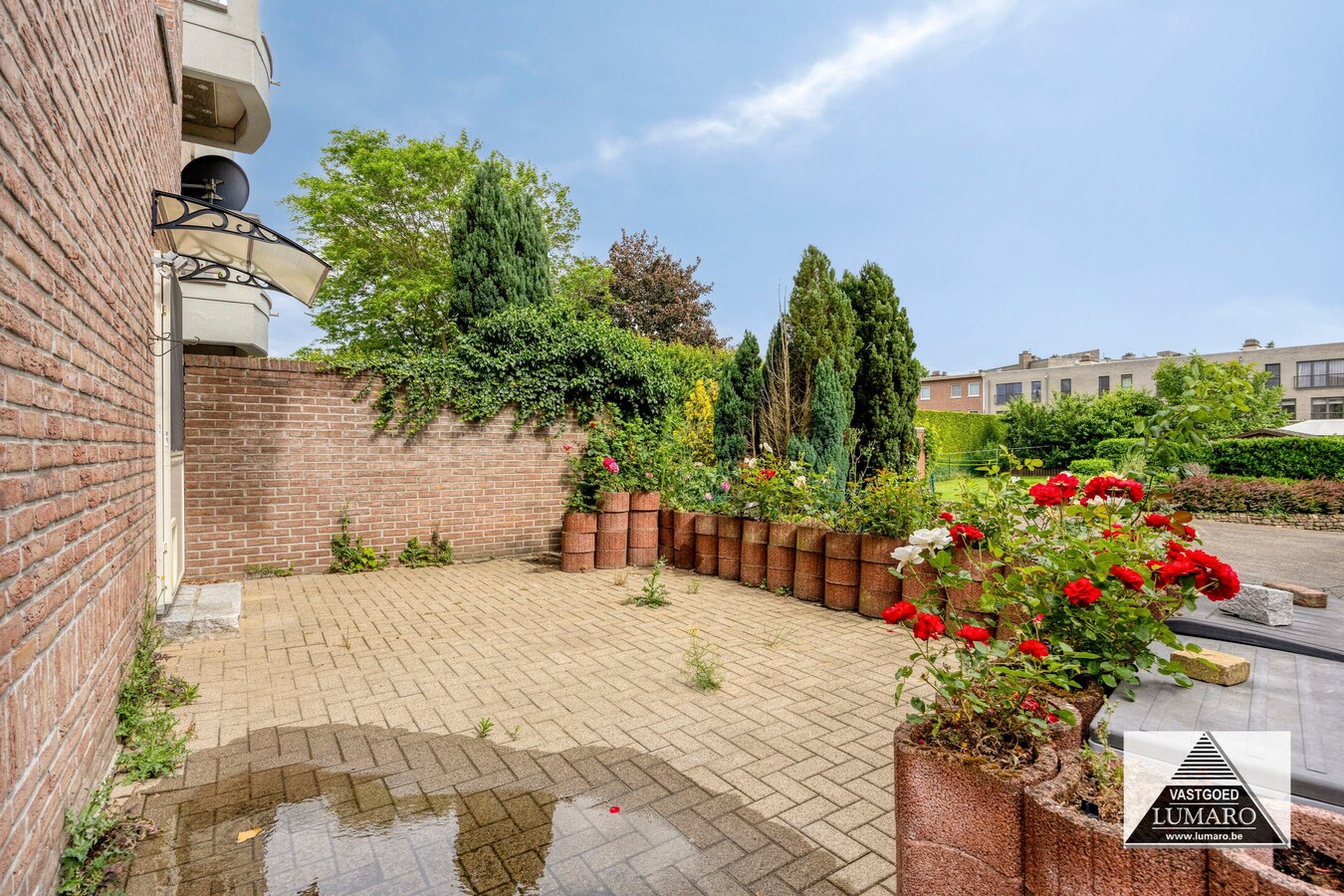 Interessante investering! Gebouw met 3 appartementen 