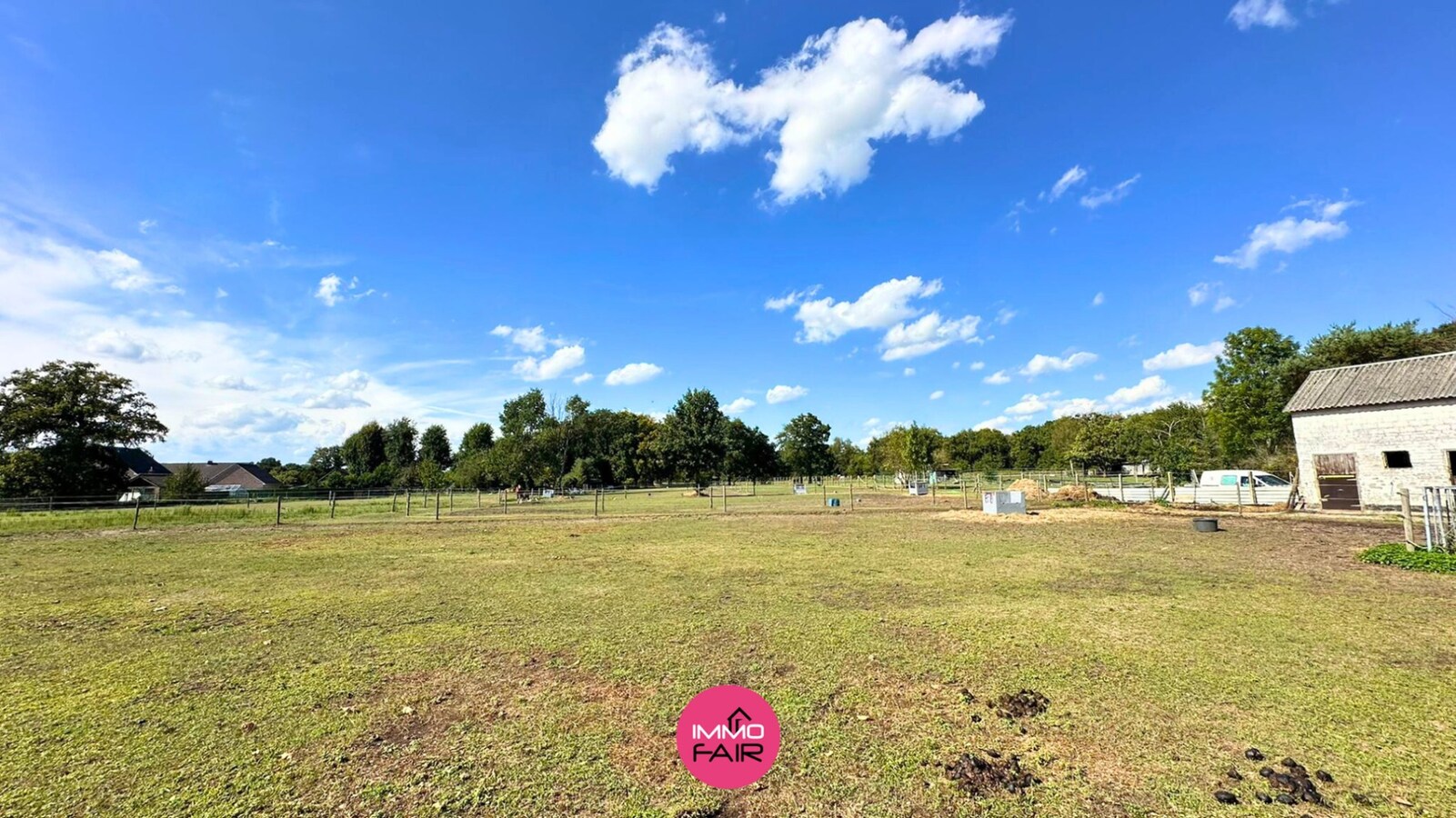 Unieke eigendom in Zonhoven: bouwgrond met 4 achterliggende percelen met een totaal oppervlakte van 11.148 m² 