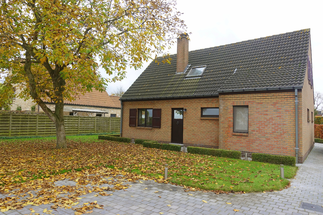 Goed gelegen woning met grote tuin 