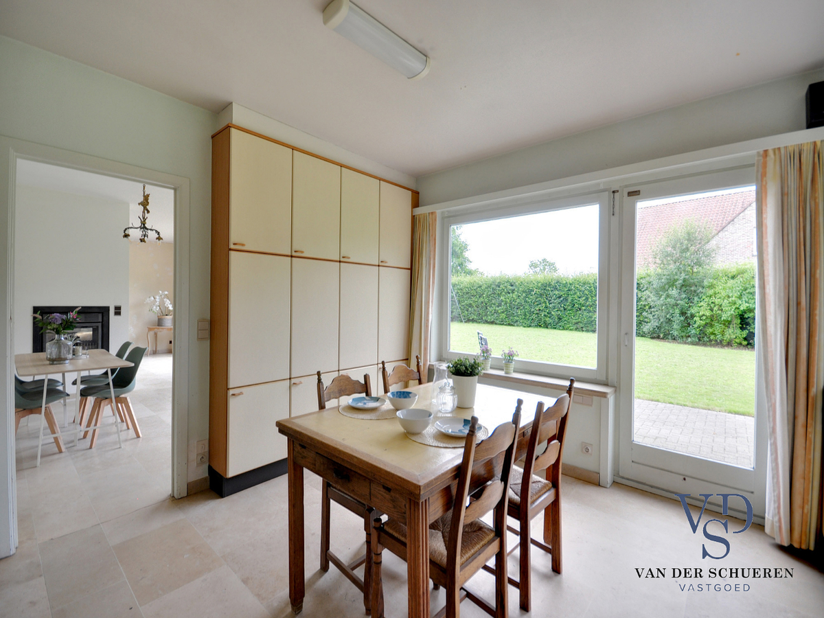 Lichtrijke villa in aangename omgeving ! 