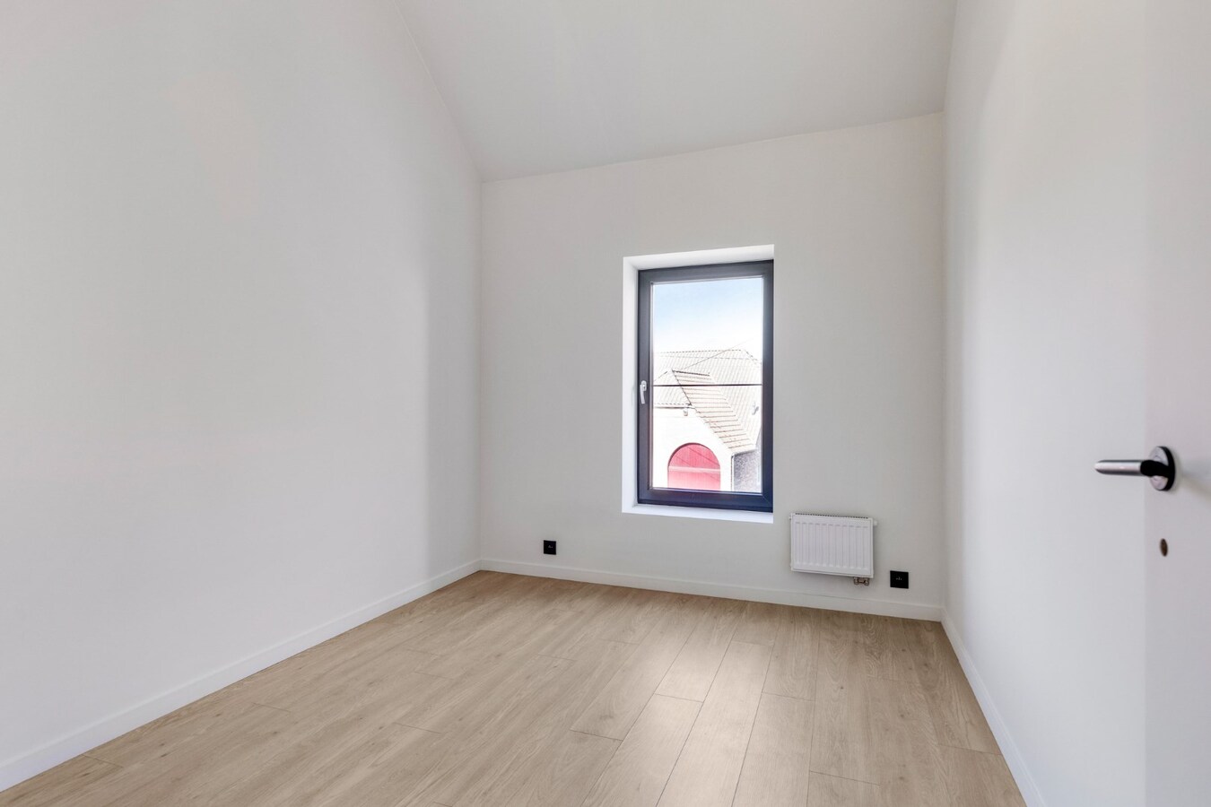 Prachtig volledig gerenoveerde half open bebouwing te Hoegaarden  - Energielabel B 