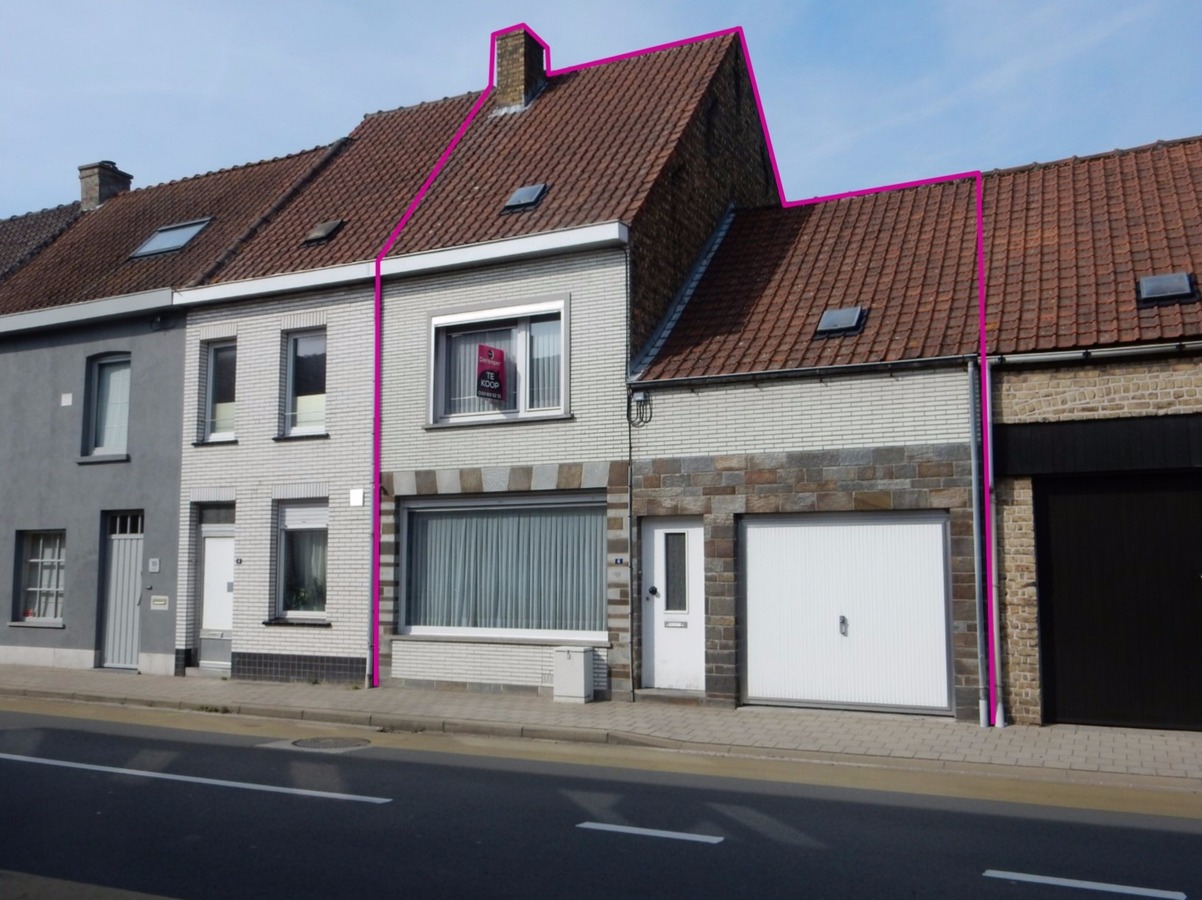 Ruime rijwoning nabij centrum Gistel 