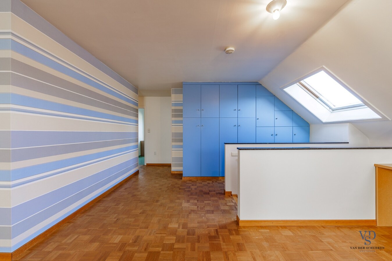 Tijdloze villa met praktijkruimtes 