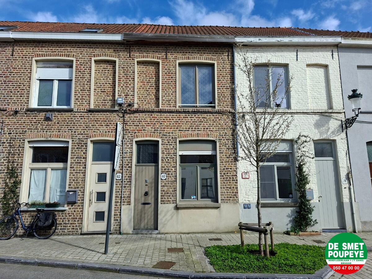 Toffe rijwoning met uitweg 