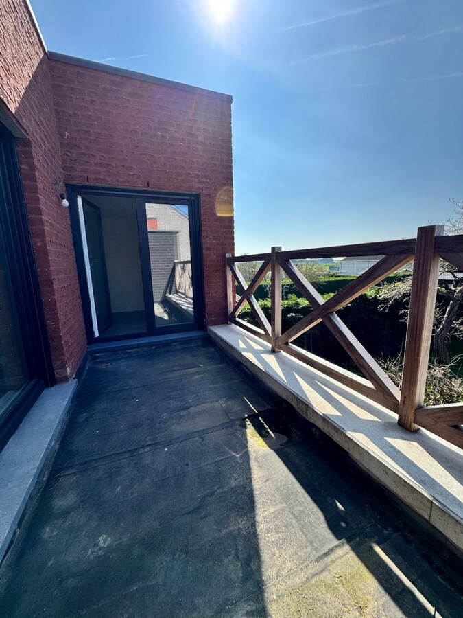 Ruime nieuwbouwwoning met alle hedendaagse comfort te Slijpe 