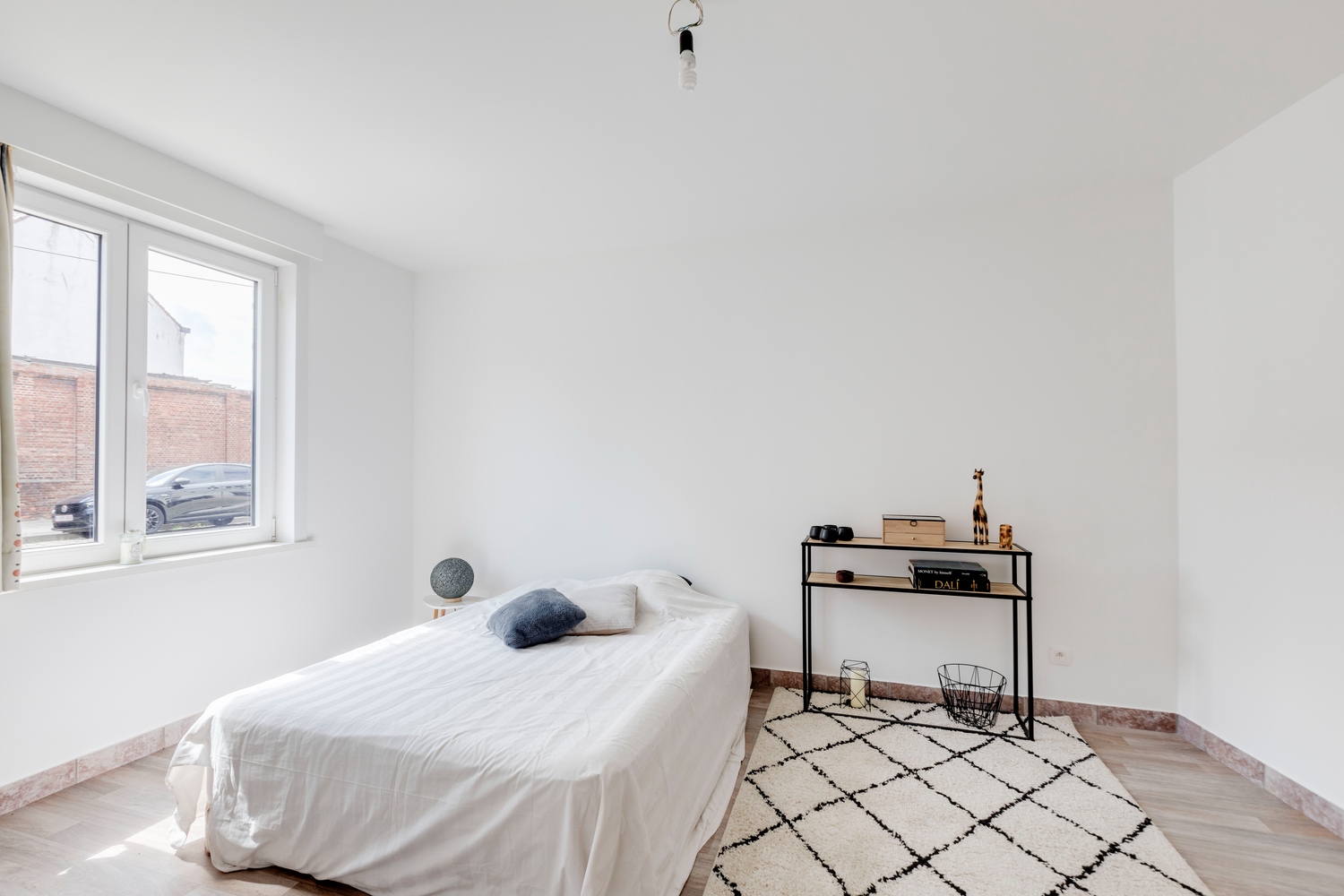 Gerenoveerd gelijkvloers appartement op ideale locatie! 