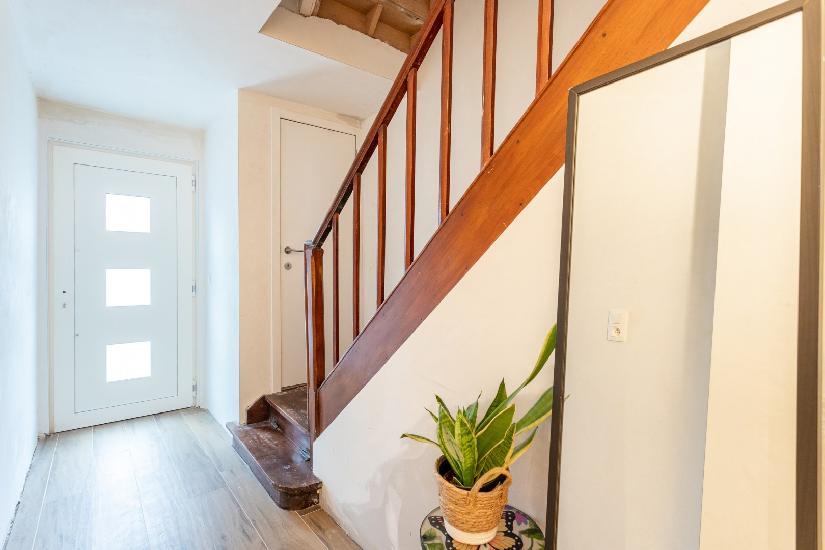 Rustig gelegen halfopen woning met 3 slpks en tuin te Buizingen 