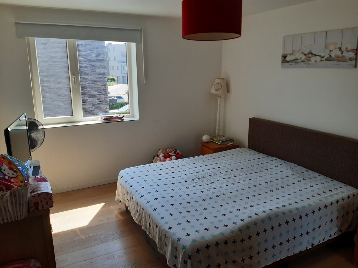 Half open (160 m²) met zonnepanelen ! 