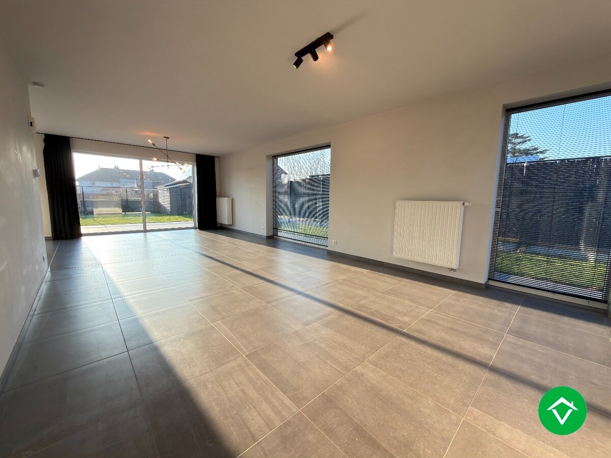 Woning met 3 slaapkamers en tuin te Beerst 