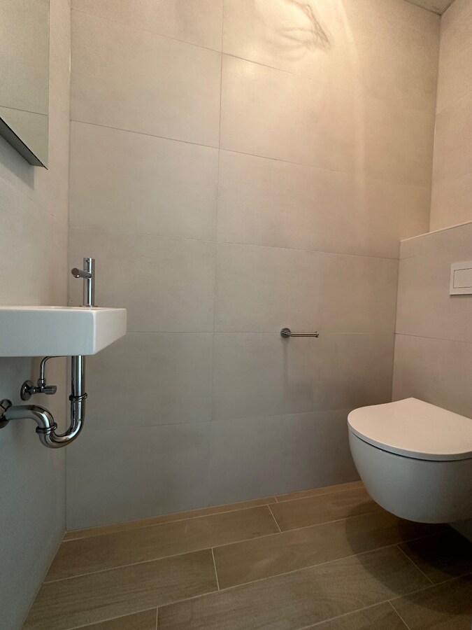 Nieuwbouwappartement met 2 slaapkamers en carport te Ramskappele Nieuwpoort 