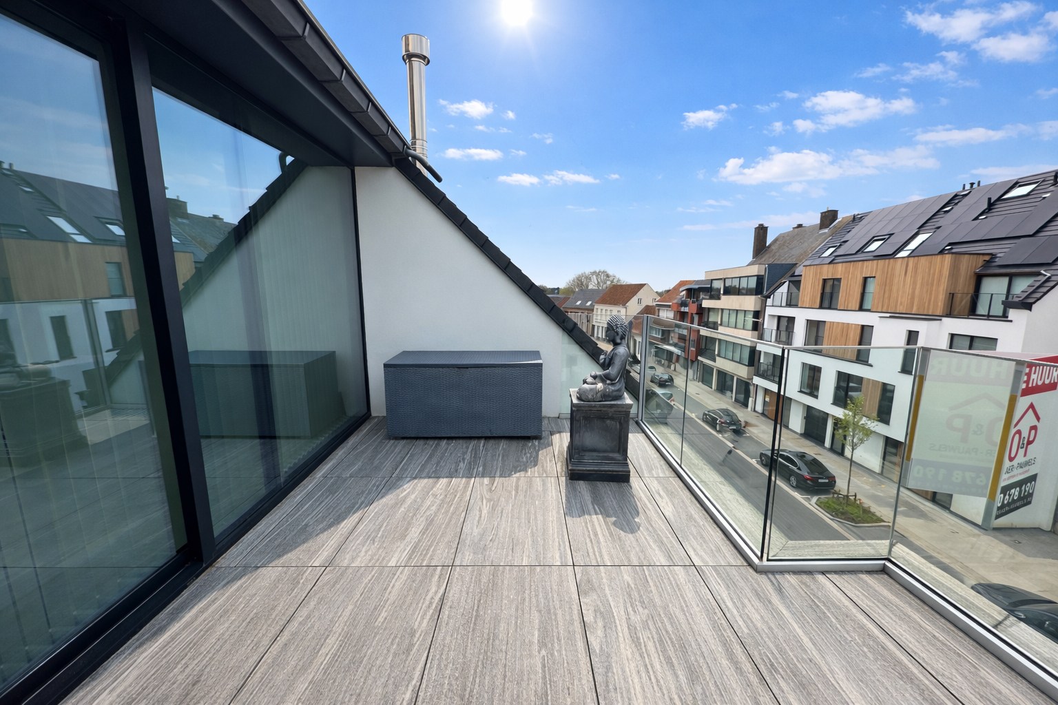 Recent energiezuinig appartement met 2 slaapkamers, zalig zonneterras en garage, Torhout 