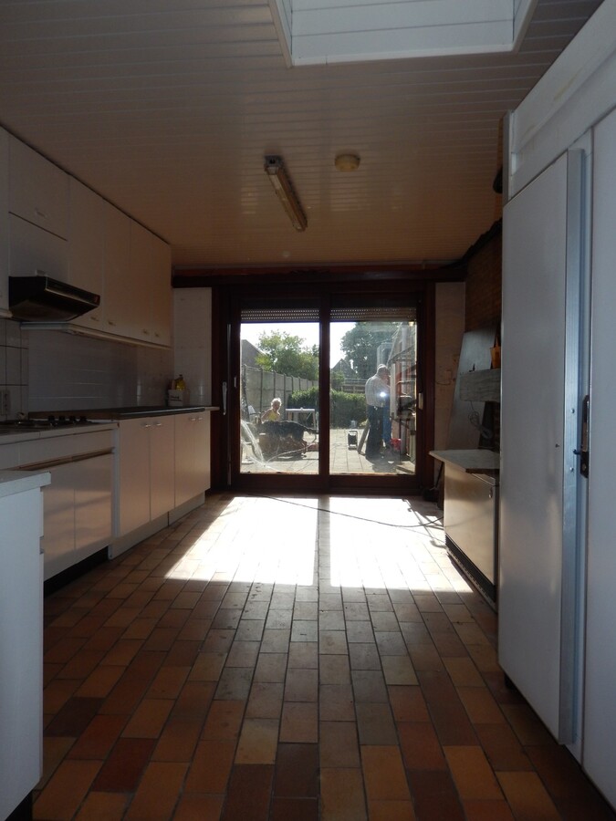 Handelspand/ kantoorruimte te Leffinge 