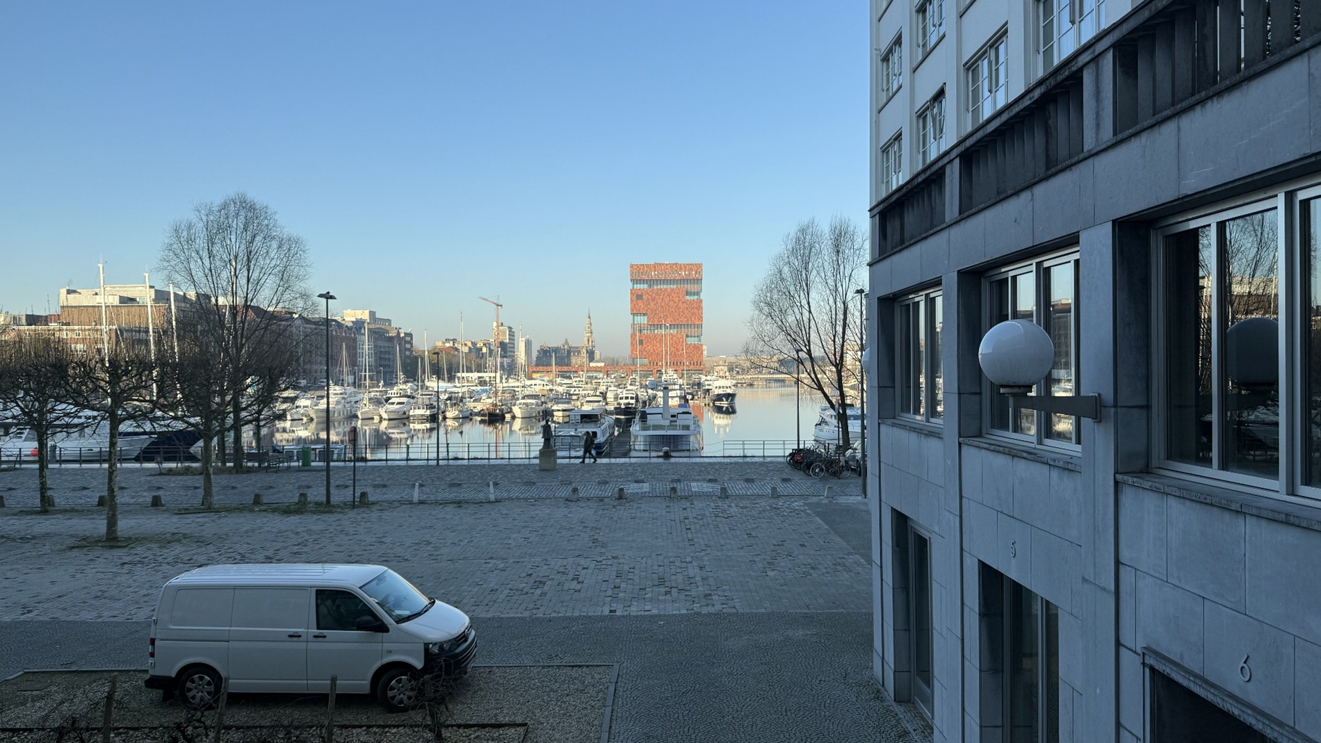Exclusief kantoor te koop aan Eilandje in Antwerpen