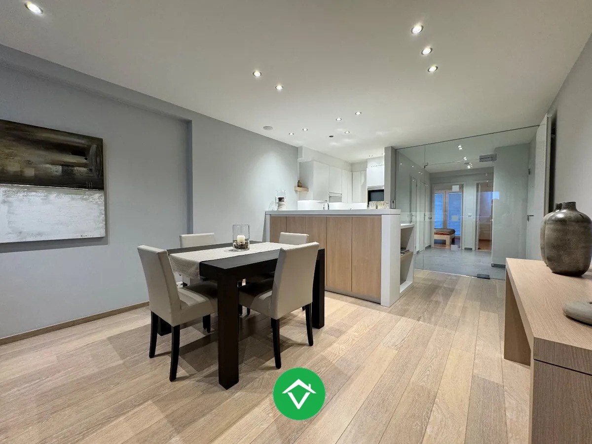 Instapklaar appartement met 2 slaapkamers en zijdelings zeezicht te Westende 