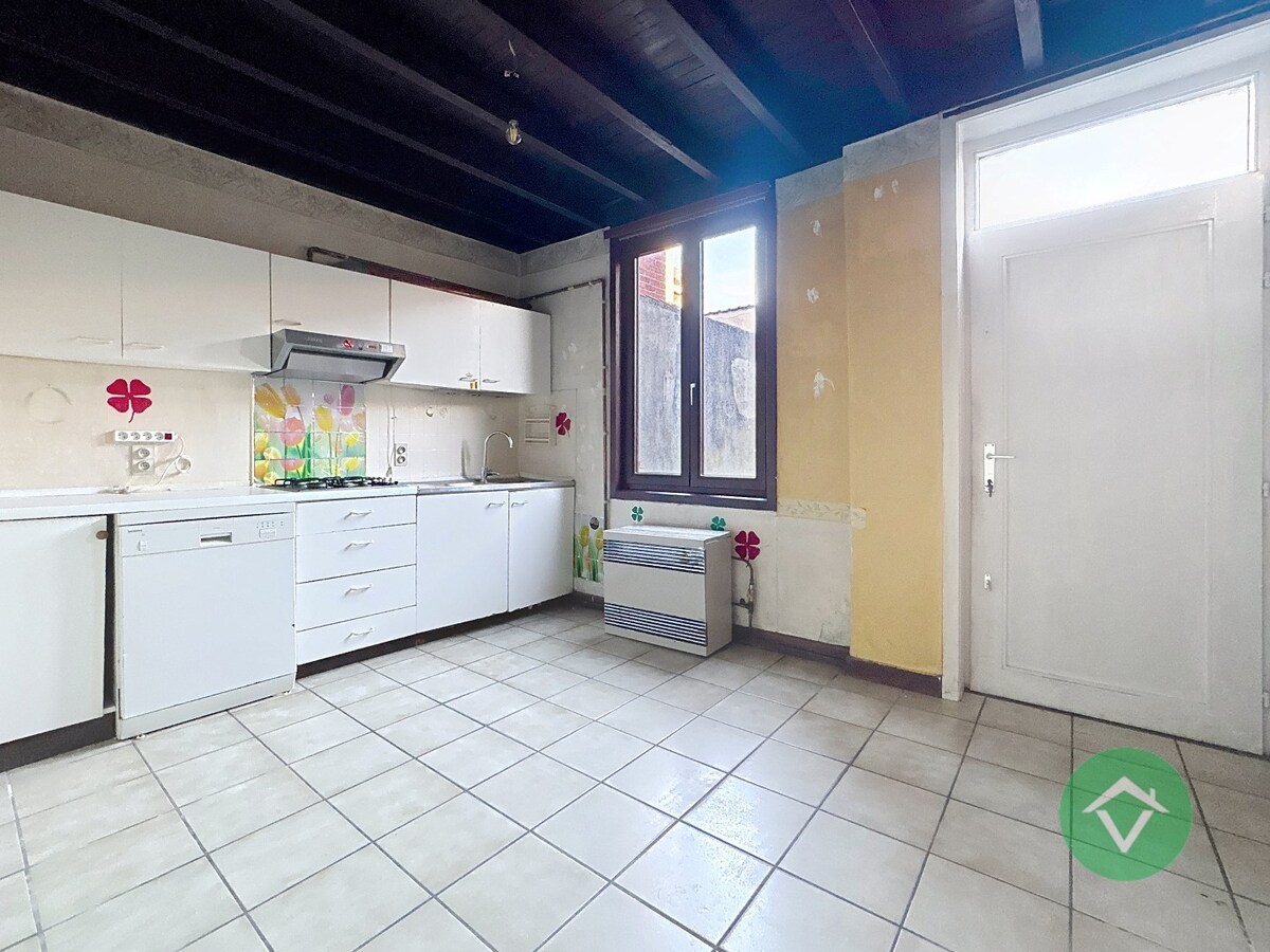 Instapklare woning met 4 slaapkamers in centrum van Koekelare 