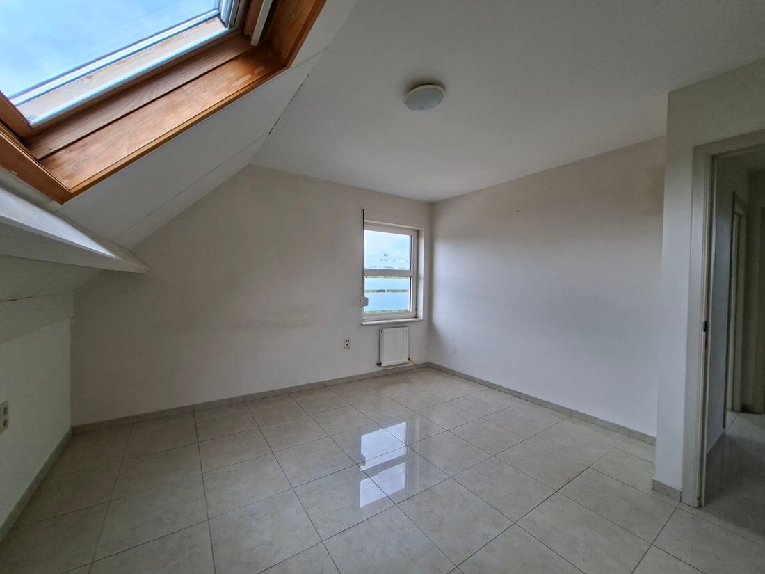 Goed gelegen duplex appartement te Lommel 
