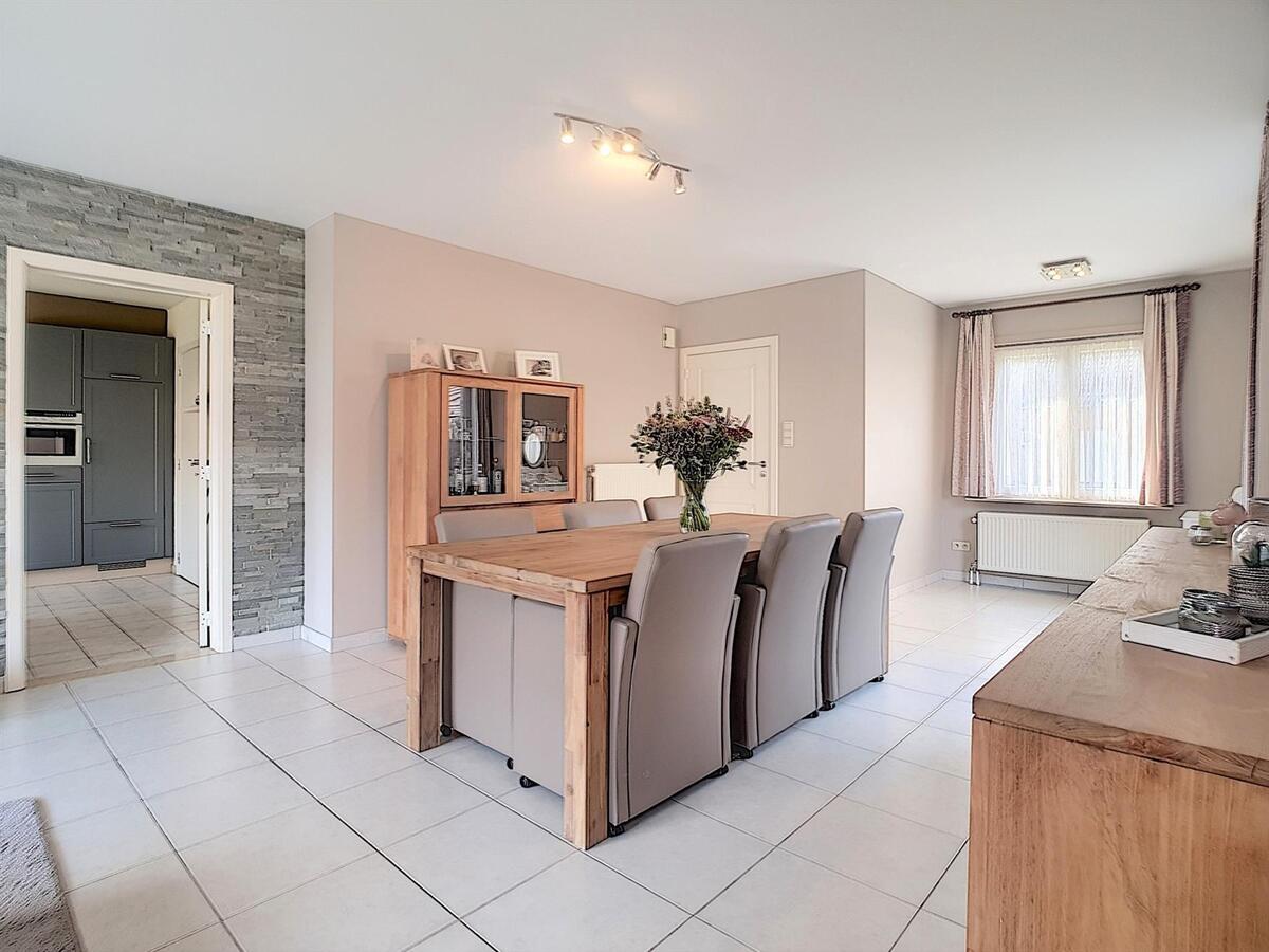 Halfopen gezinswoning in rustige woonwijk - Dudzele 