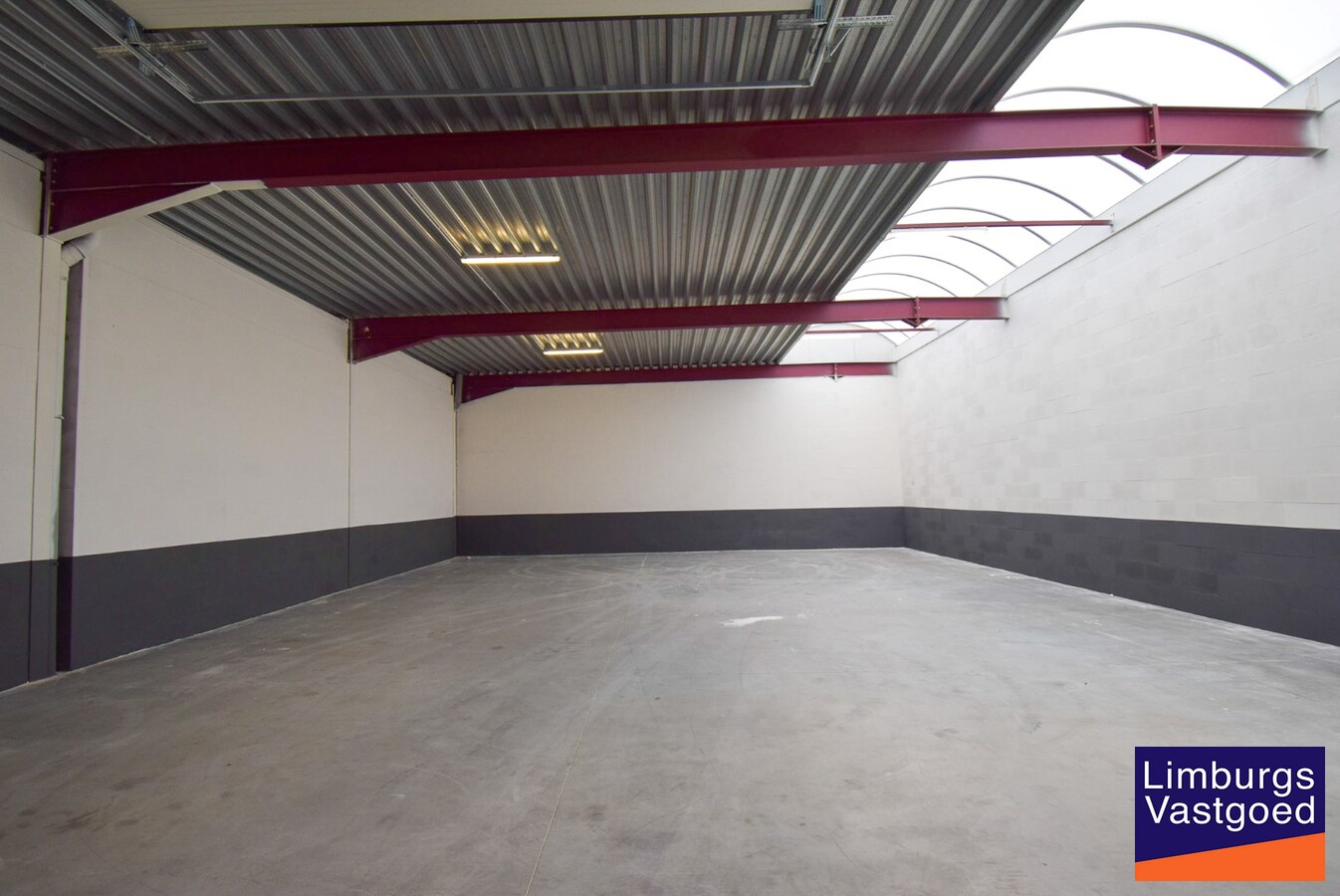 SLAKWEIDESTR. - KMO UNIT 16 - 203 m² - sectionaal poort - nabij E-314 