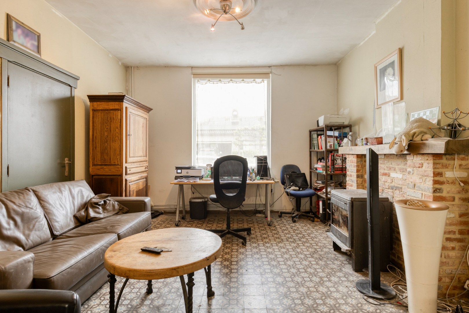 Halfopen bebouwing met 5 ruime slaapkamers, 2 badkamers, garage en tuin in Holsbeek – bewoonbare oppervlakte 214m² 