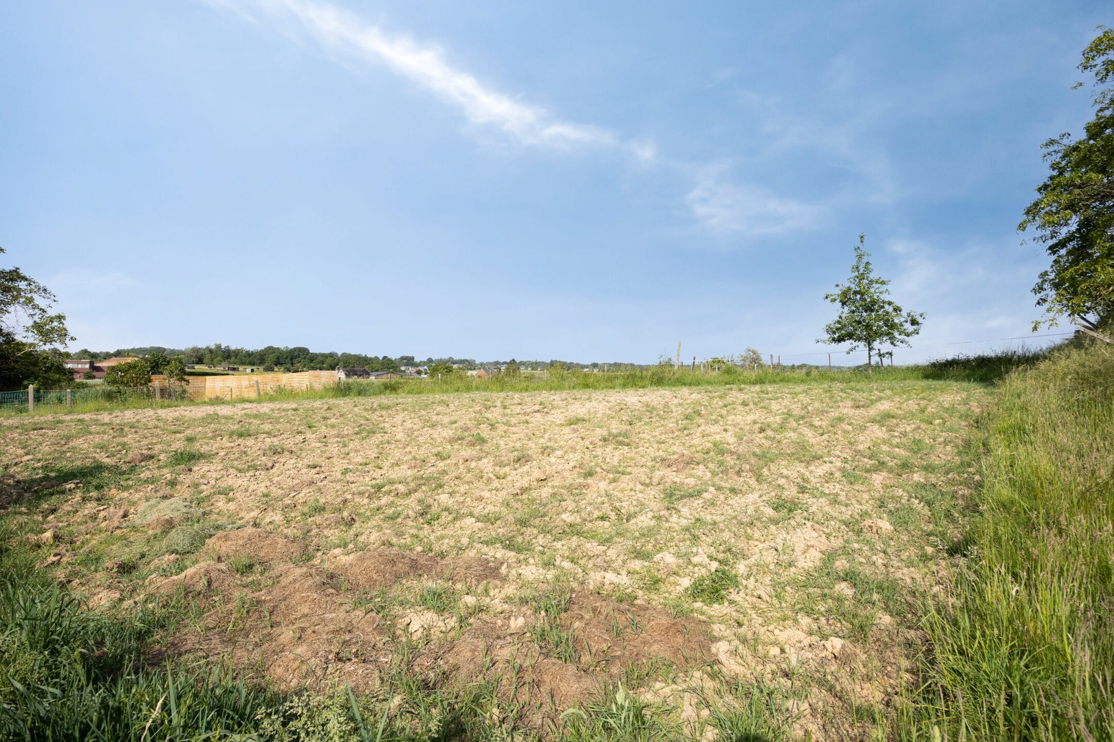 Halfopen bebouwing met 4 slaapkamers, oppervlakte 12a27ca - EPC 318 