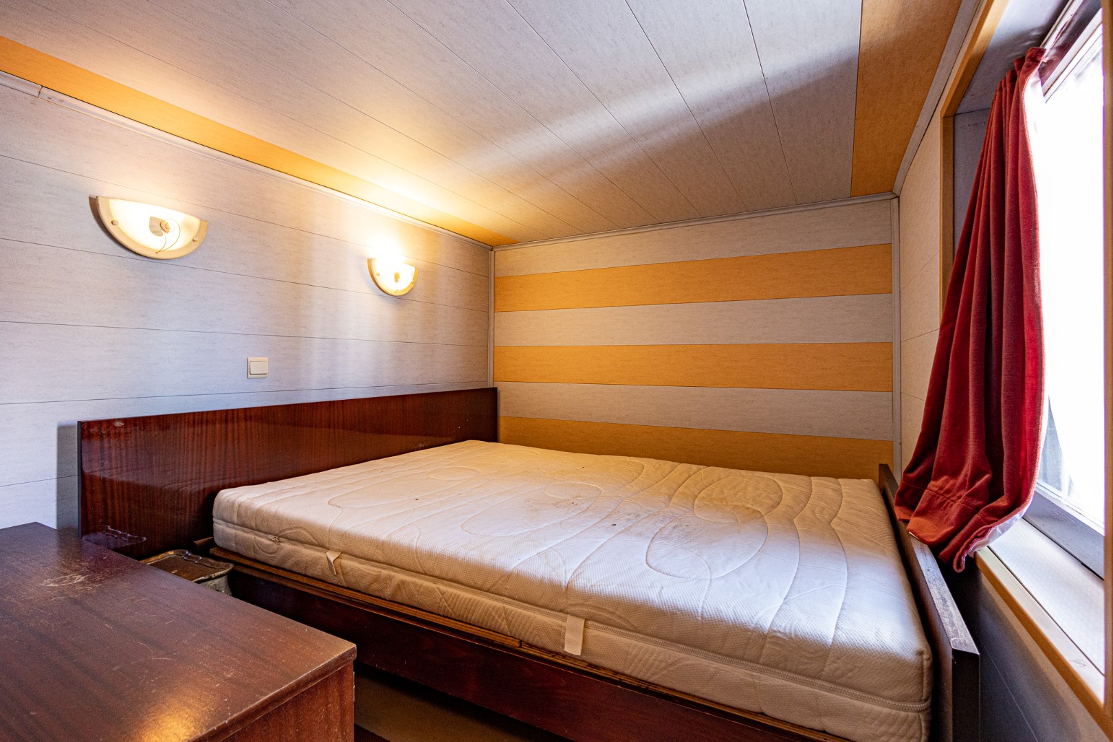 Woning met handelspand landelijk gelegen te Ursel 