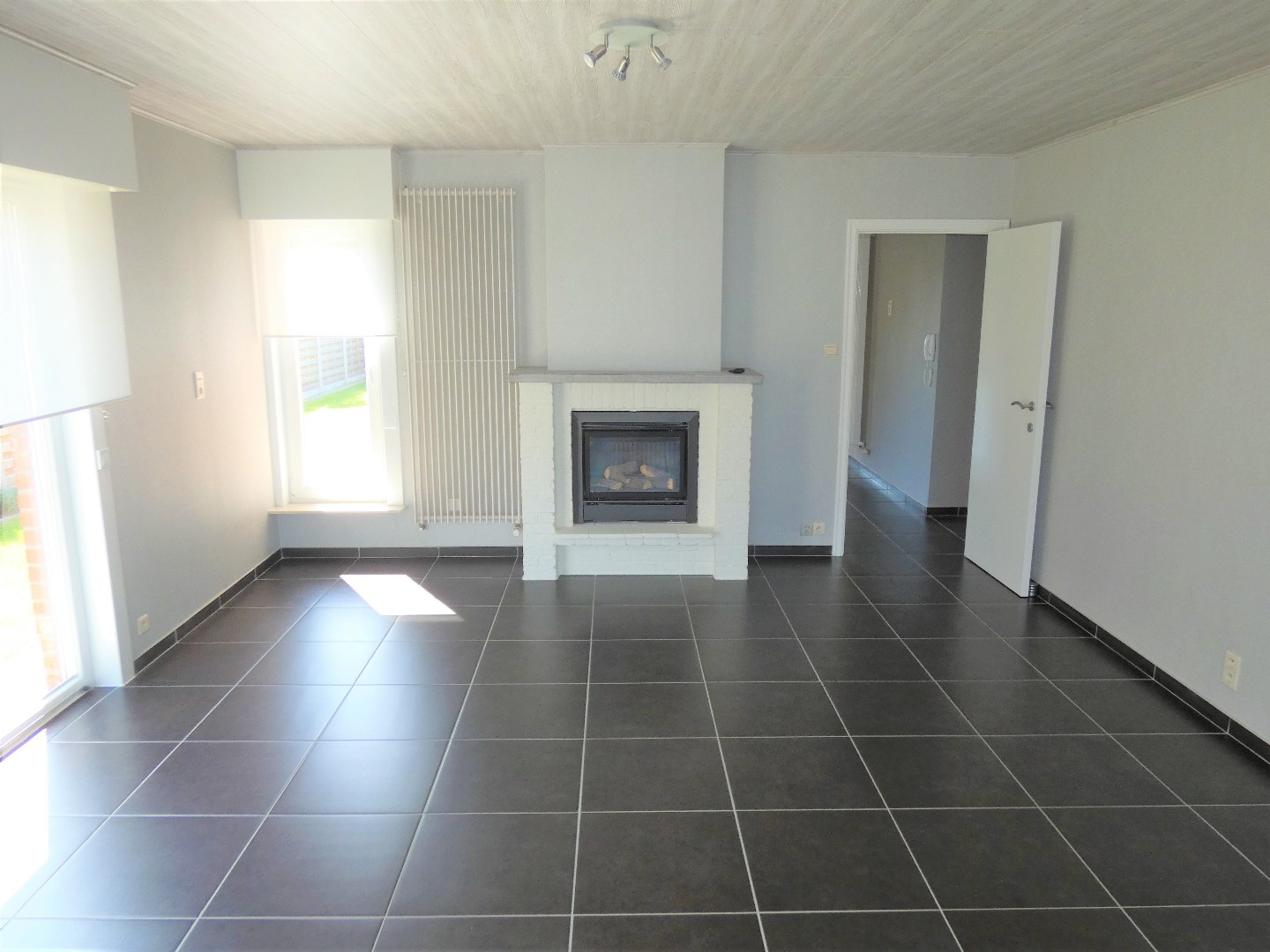 Instapklare open bebouwing met 3 slpk, garage en tuin, Kortemark 