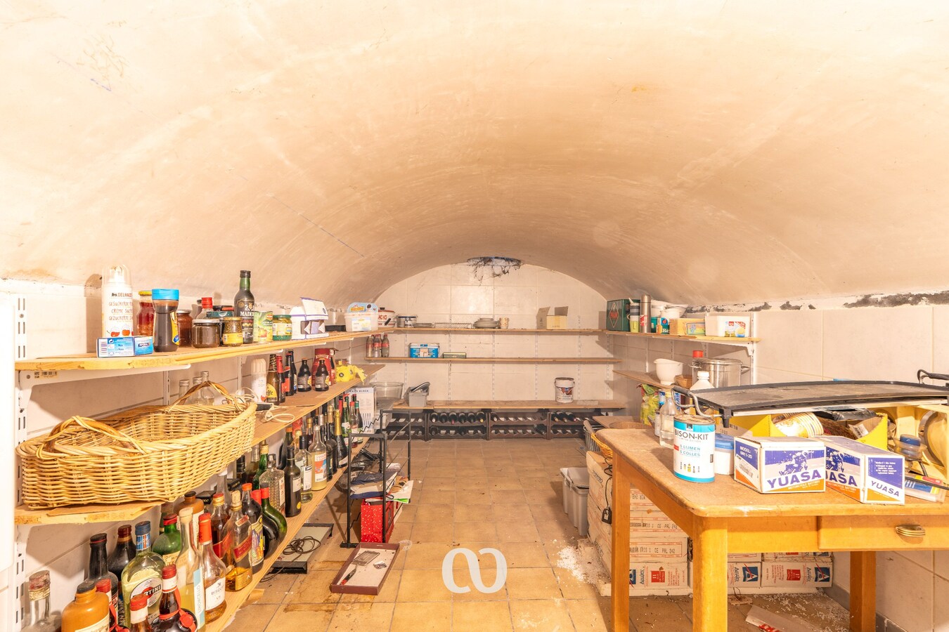 Gerenoveerde hoeve met atelier en een prachtig zicht 