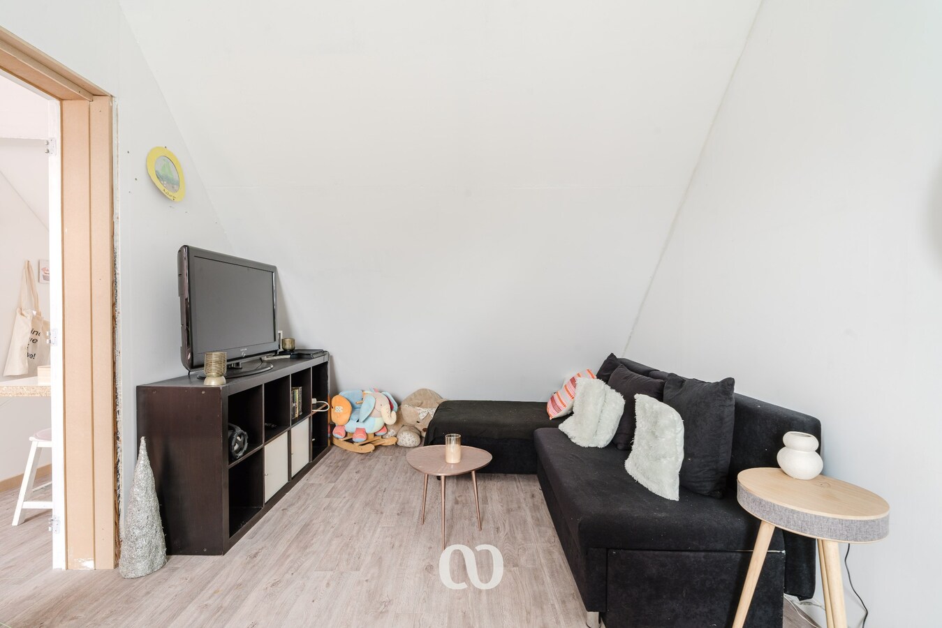 Recent gerenoveerde woning met 4 slaapkamers in hartje Brakel 