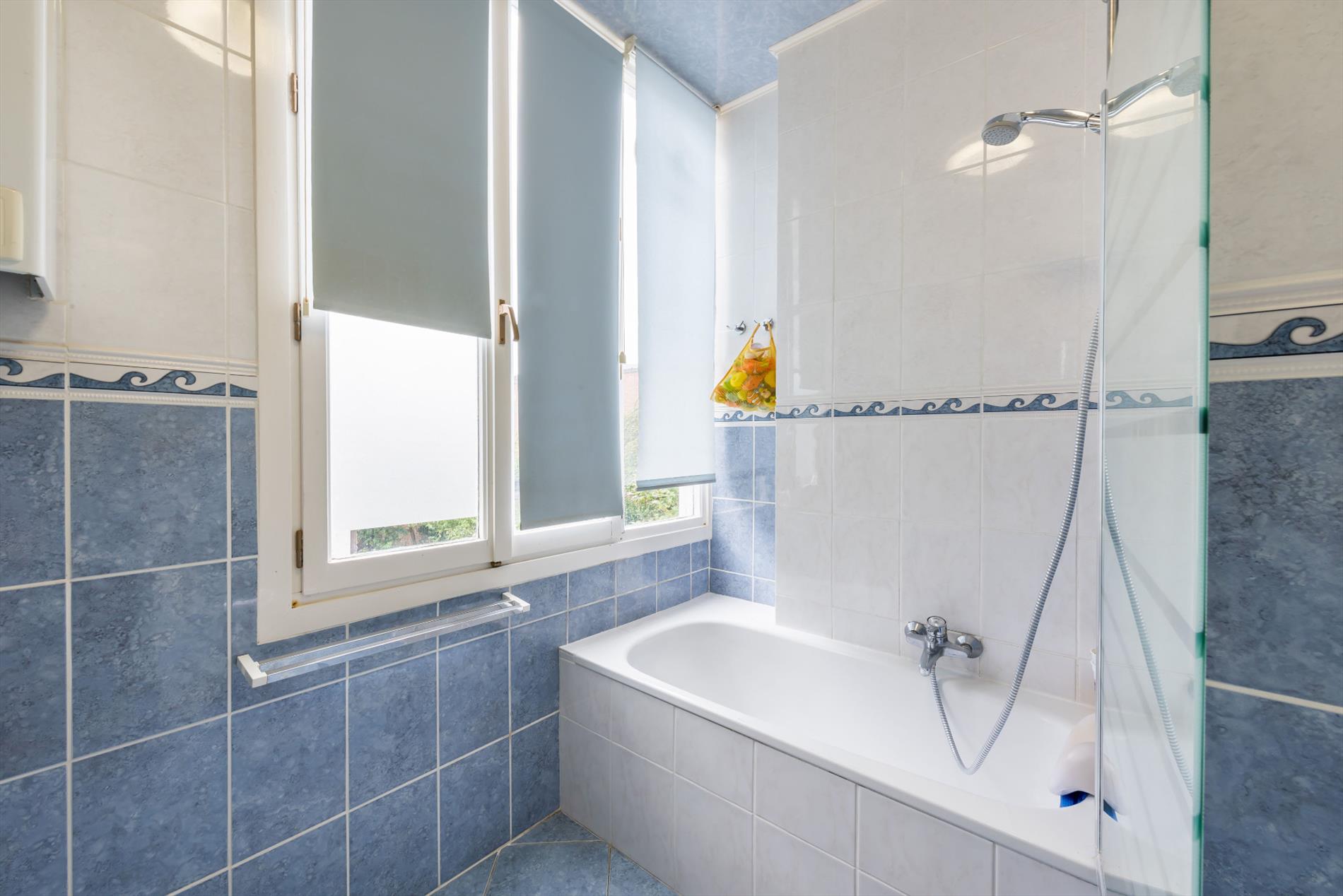 RUIM 2 SLP APP. GELEGEN PLANTENSTRAAT 