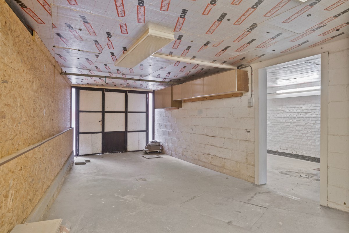 garage 2