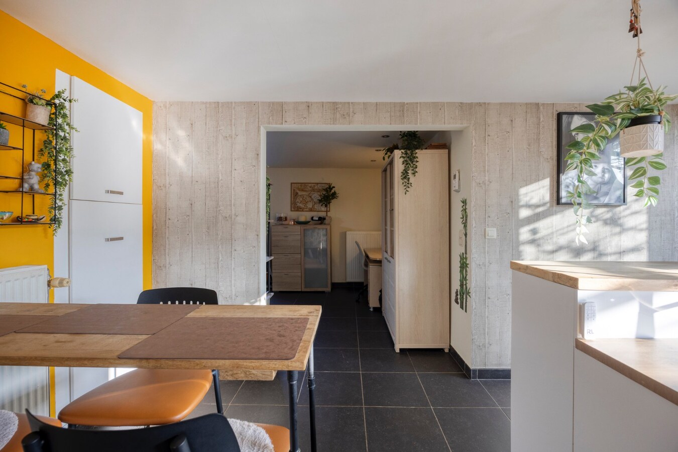 Charmante instapklare woning met 3 slaapkamers en ruime tuin 