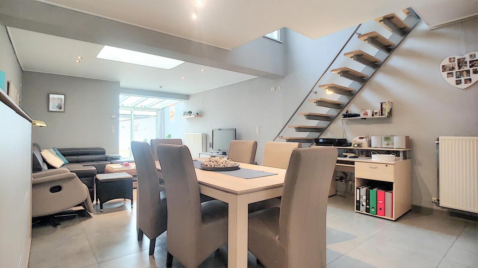 Goed gelegen gezinswoning met garage - Heist 