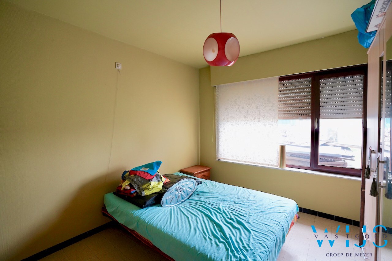 Te renoveren woonhuis op 1.526m² te Evergem ! 