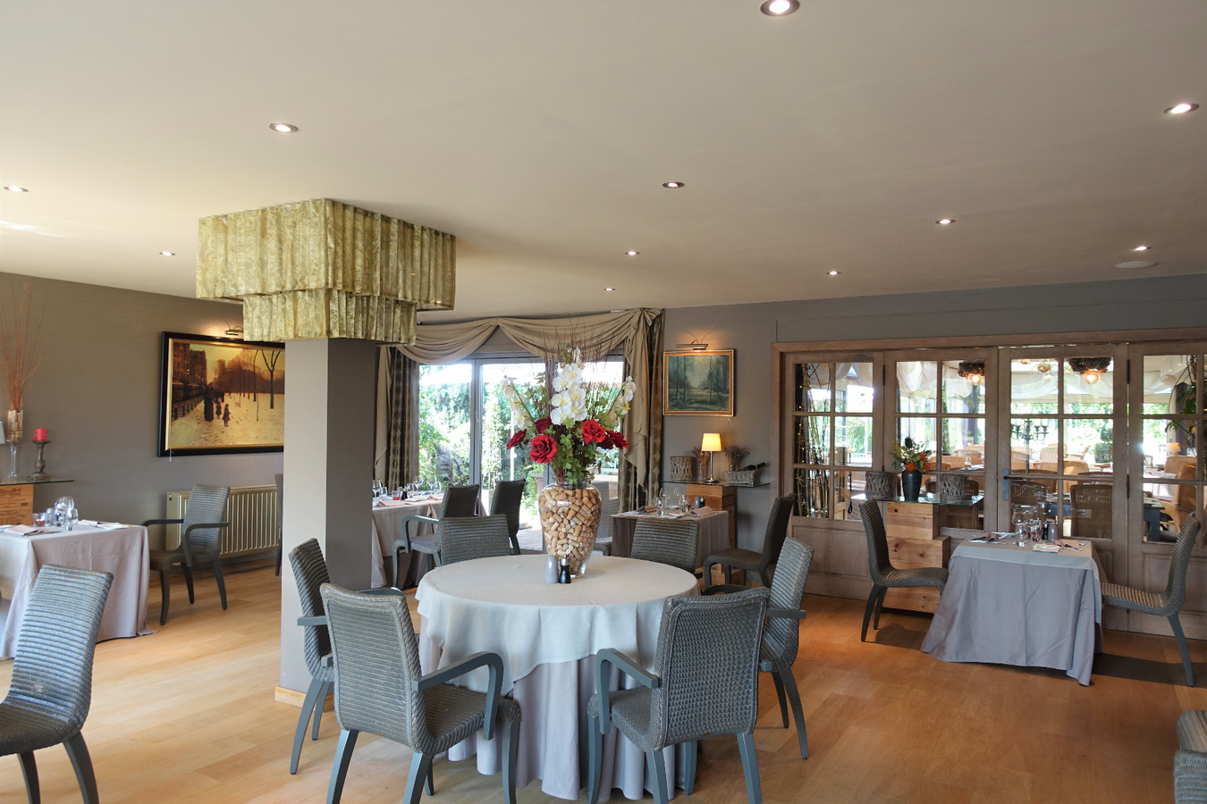 Prachtig restaurant met tuin en woonst op uitstekende ligging 