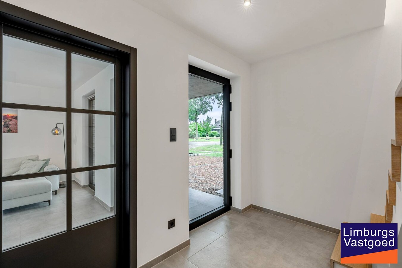 Nieuwbouwwoning, halfopen bebouwing, 3 slpk, 3a 4ca, te Beringen 