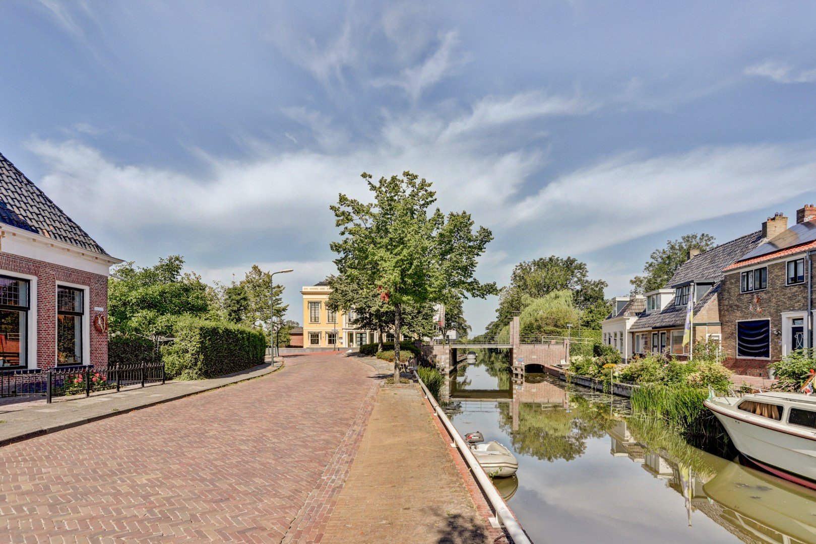 Herenhuis te koop in Menaam