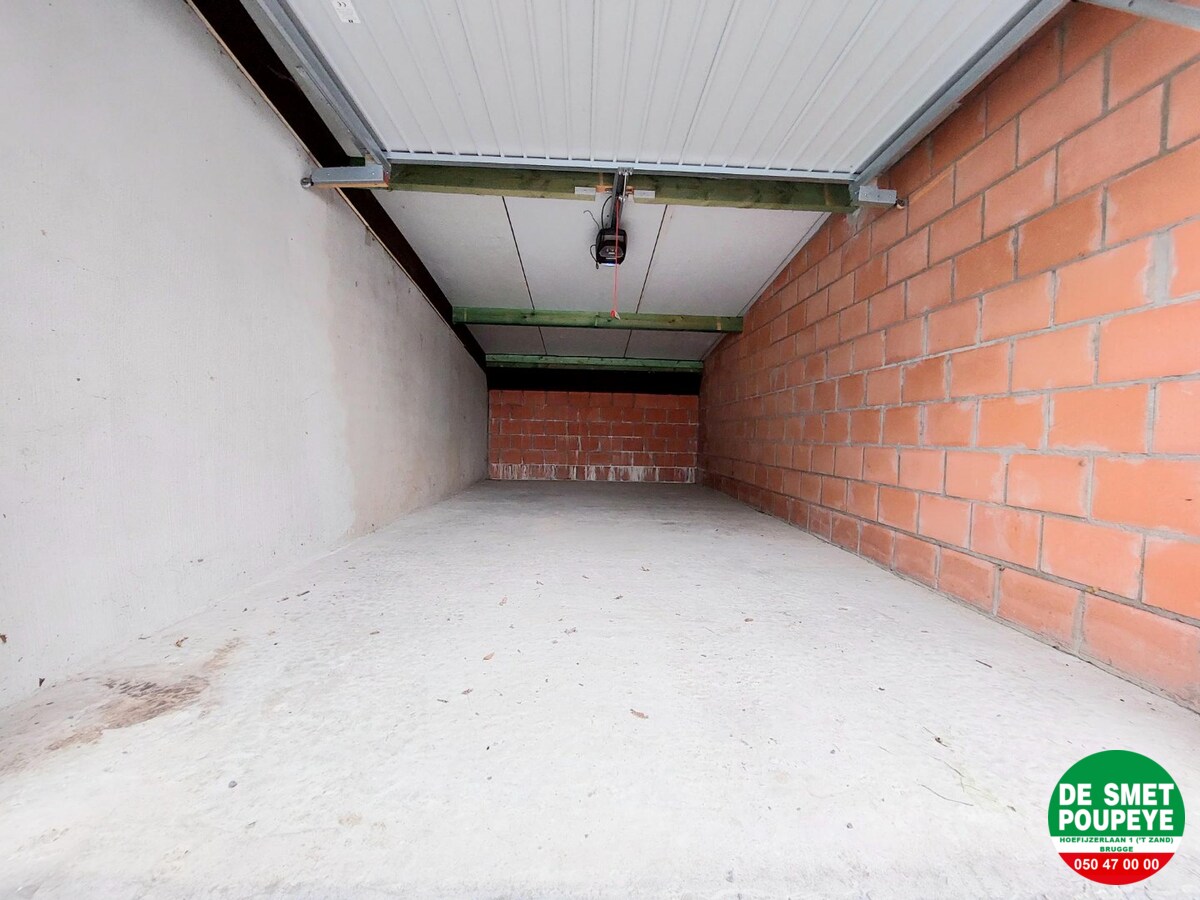 Centraal gelegen garagebox 