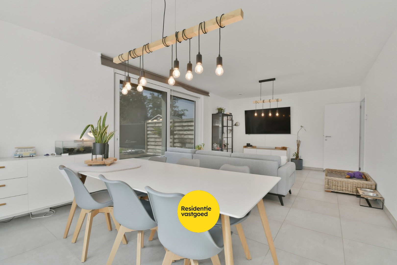 Energiezuinige halfopen woning met 3 slaapkamers te huur in Westkerke! 