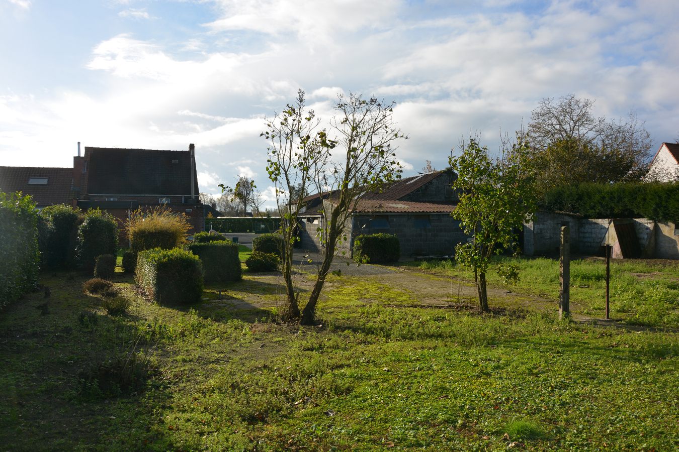 Prachtig gelegen woning met bijgebouw 
