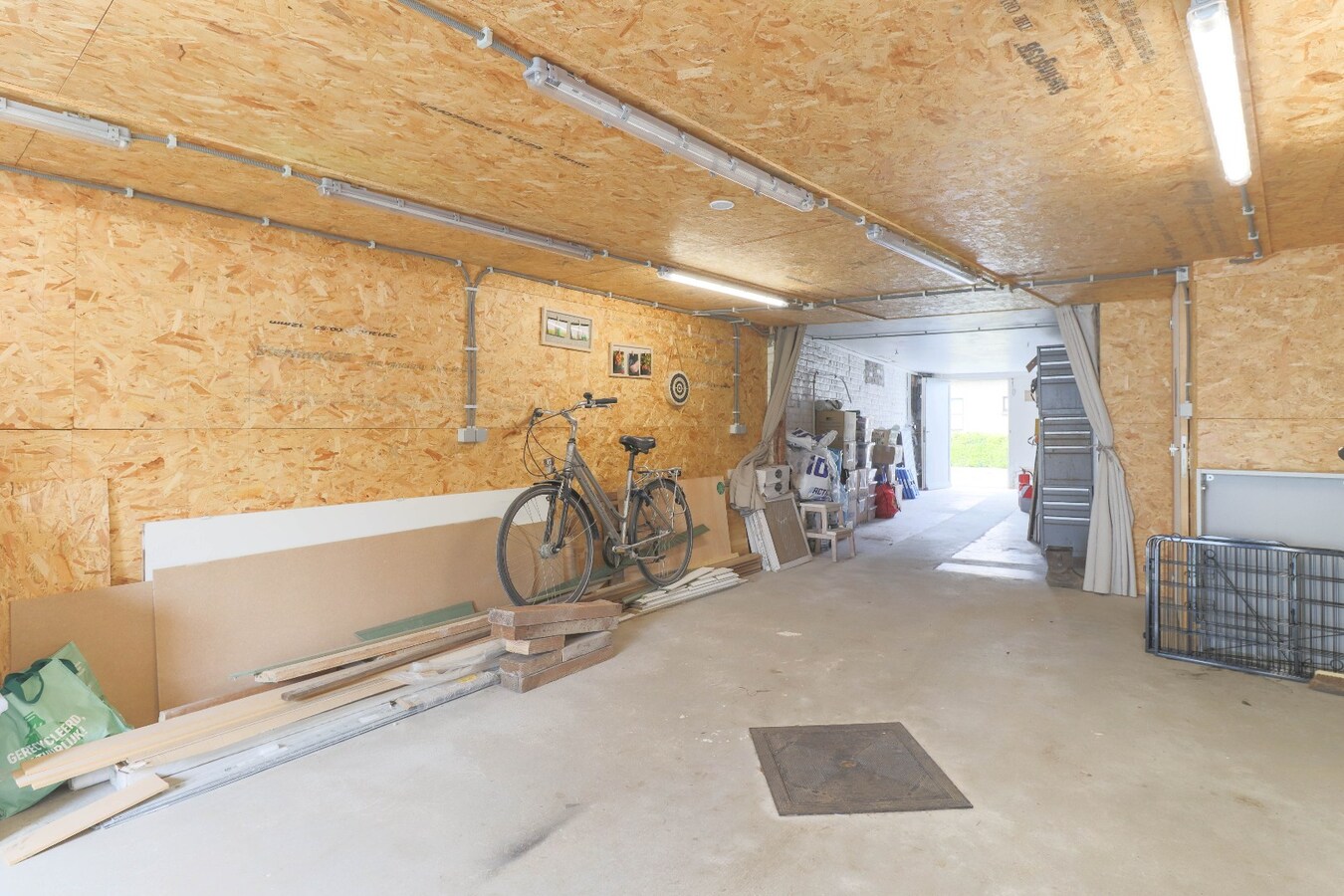 Fantastisch gelegen woning te Waregem ! 