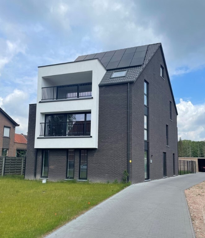Te huur | in afhandeling benedenwoning - Turnhout