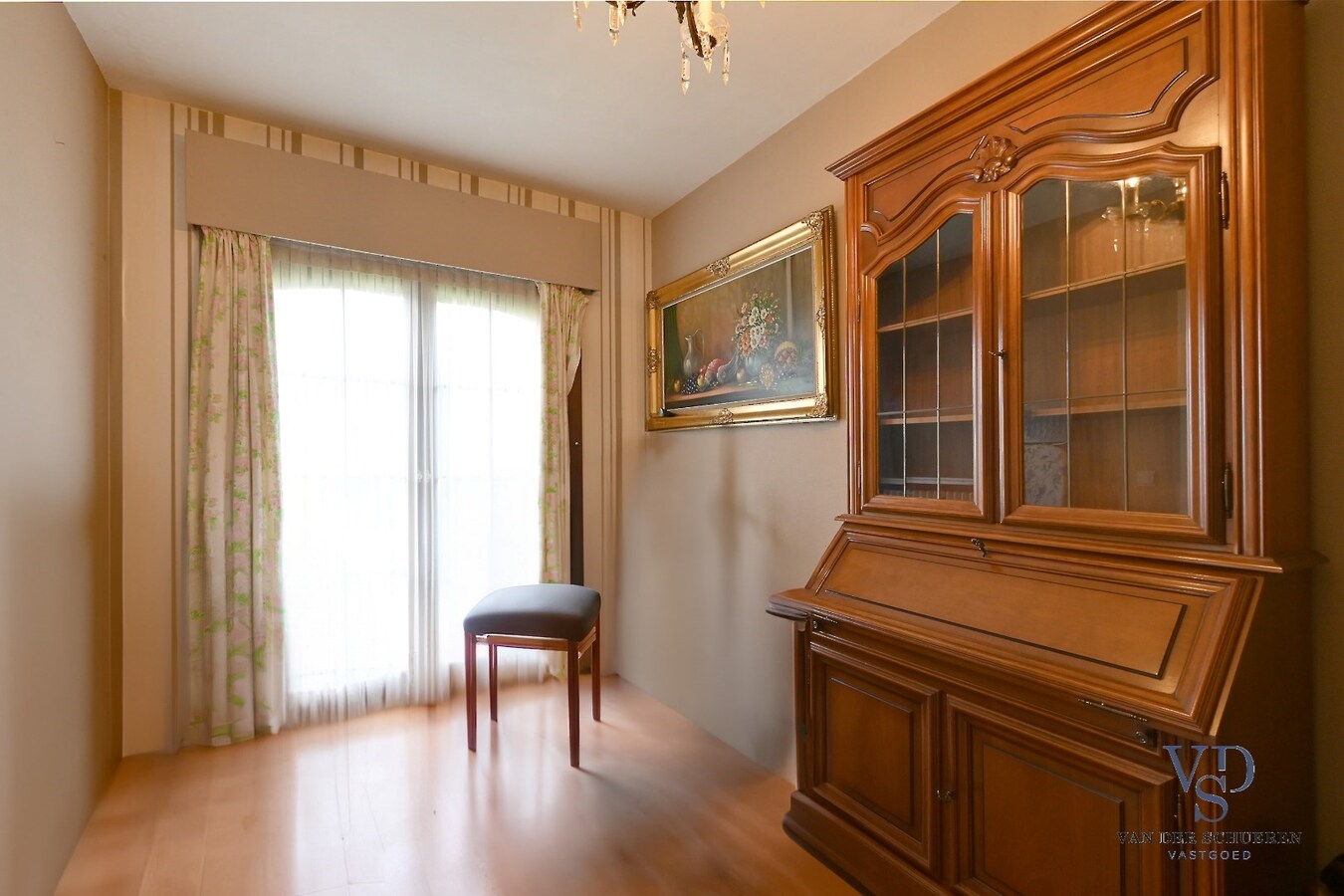 Tijdloze villa (alles op gelijkvloers). 