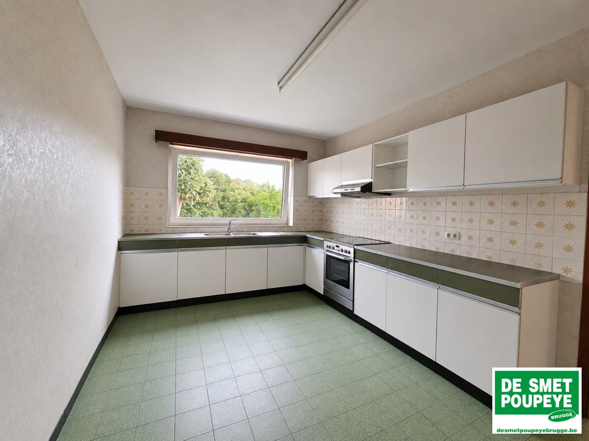Ruime alleenstaande villa 
