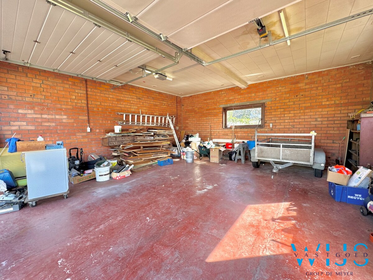 Rustig gelegen woonhuis op 1.108 m² te Ertvelde ! 