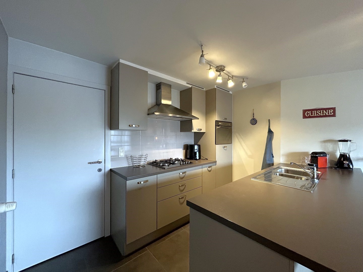 Recent, energiezuinig appartement met 2 slaapkamers in Geel! 
