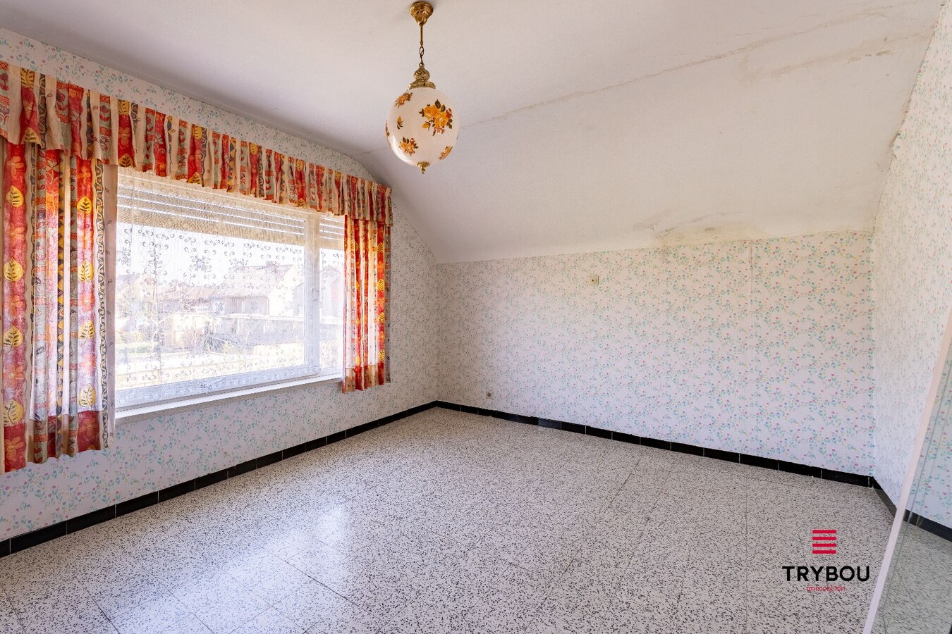 Charmante woning met grote tuin en tal van mogelijkheden 