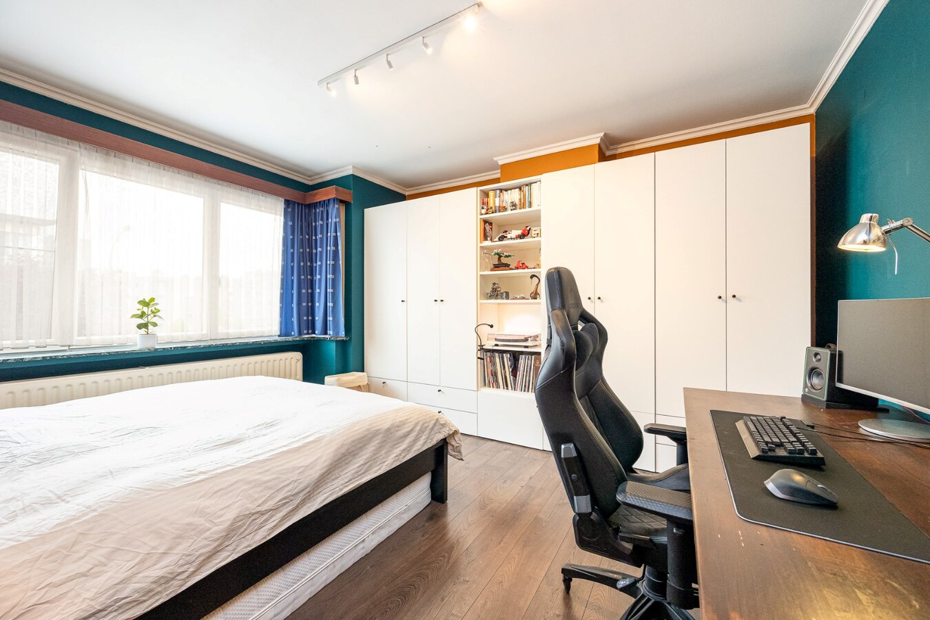 Belle époque woning met garage en tuin nabij 't Rivierenhof! 